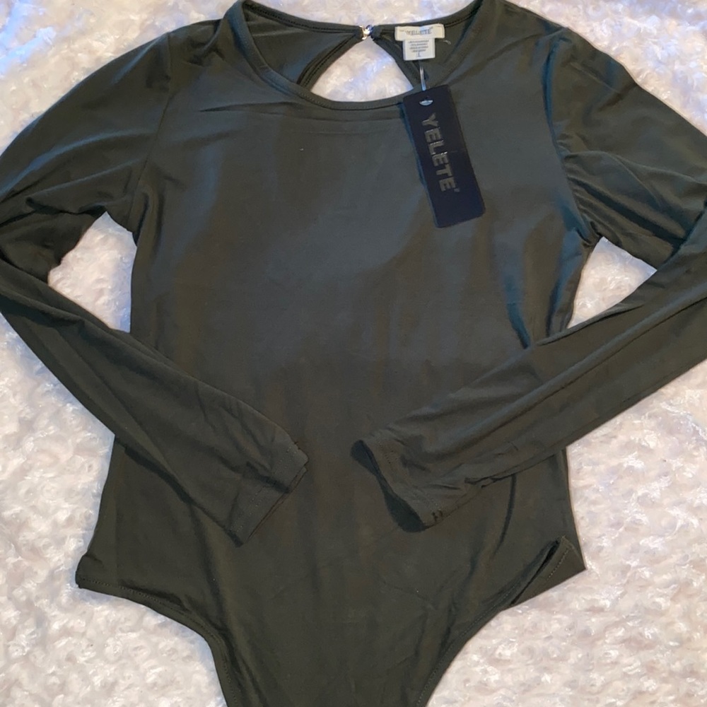 Olive green, super soft body suit NWT